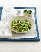 Fusilli mit Zuckerschoten-Pesto