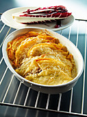 Gratinated crepelle with ricotta filling