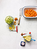 Ingredients for oven-baked courgette noodle with carrots