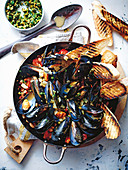 Mussels and cannellini beans