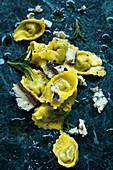 Tortellini with blue cheese