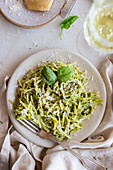 Pasta with pesto and asparagus
