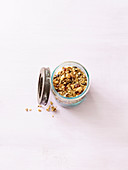 Power granola with amaranth and cashew nuts