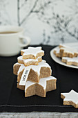 Cinnamon stars