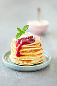 Sveler, kefir pancakes with cranberries and sour cream (Norway)