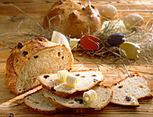 Sweet Easter bread with sultanas and butter