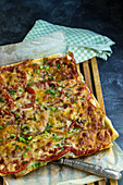Vegetarian tomato tart with mozzarella and chives