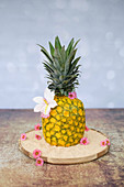 3D pineapple cake