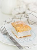 A puff pastry sliced with lemon cream