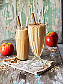 Spiced Applepie Smoothie mit Haferflocken