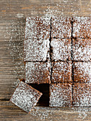 Gingerbread cake tray bake, sliced (top view)