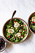 Mediterranean Arugula and Artichoke Salad