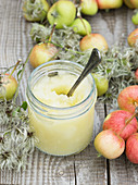 Apple sauce made with lemon juice in a preserving jar