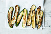 Fried courgette slices