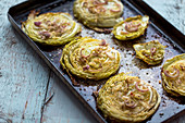 Roasted cabbage with shallots
