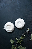 Vegan meringues made with aquafaba