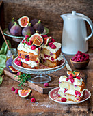 Fig raspberry cake with honey