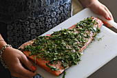 Marinated salmon with lemon and herbs