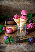 Roasted plum ice cream