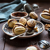 Romanian walnutrum and chocolate cookies