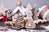 Christmas decoration - Mouse and gingerbread cookies
