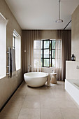 Luxurious bathroom in beige