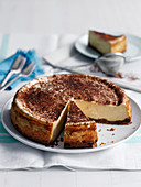 Cappuccino-Cheesecake, angeschnitten