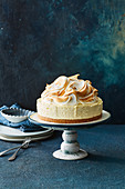 Lemon meringue cheesecake