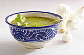 Mojo de cilantro (cold coriander sauce with garlic, Canary Islands)