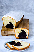 Easter pound cake with rabbit-shaped chocolate pastry
