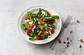 Lamb's lettuce with berries, goat's cheese and almonds
