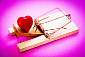 Heart in a mousetrap, Conceptual image on cardiovascular dis