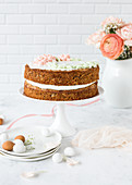 A festive carrot cake made with xylit