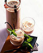 After Eight liqueur with mint, chocolate, cream and vodka