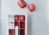 Frozen sugar-free chia and strawberry jam