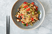 Fried mie noodles with shiitake and peppers
