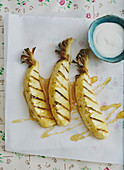 Grilled pineapple with creme fraîche and honey
