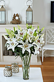 Lilium White City