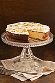 Cheesecake with meringue and passion fruit