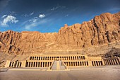 Mortuary temple of Hatshepsut at winter solstice