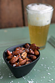 Smoked salted almonds with beer