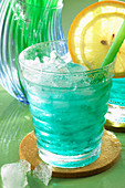 Corcovado Cocktail mit Drambuie, Blue Curacao und Tequila