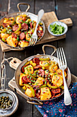 Potatoes baked with chorizo and pepper