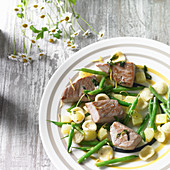 Thunfischsalat mit grünen Bohnen, Orecchiette und Kartoffeln