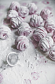 Zefir with powdered sugar