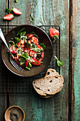 Strawberry salad with lamb's lettuce