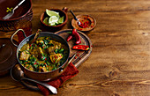 Lamb and spinach curry