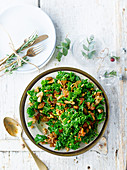 Kale with raisins and pine nuts
