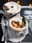 Apple and ricotta pies with bay leaves