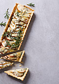 Pear, rosemary and bluecheese tart